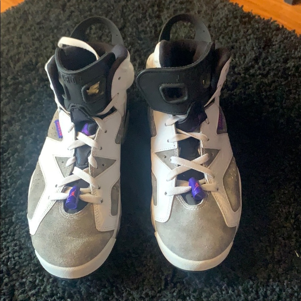 Jordan Retro 6